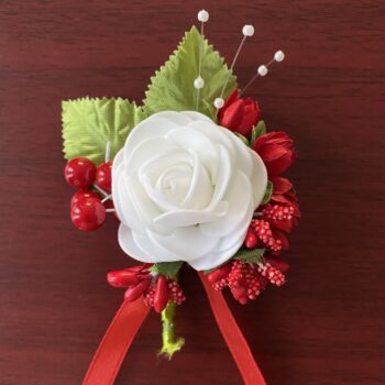 cocarde nunta red - elegance cocarde nunta flori de pus in piept pentru invitati cocarde rosii