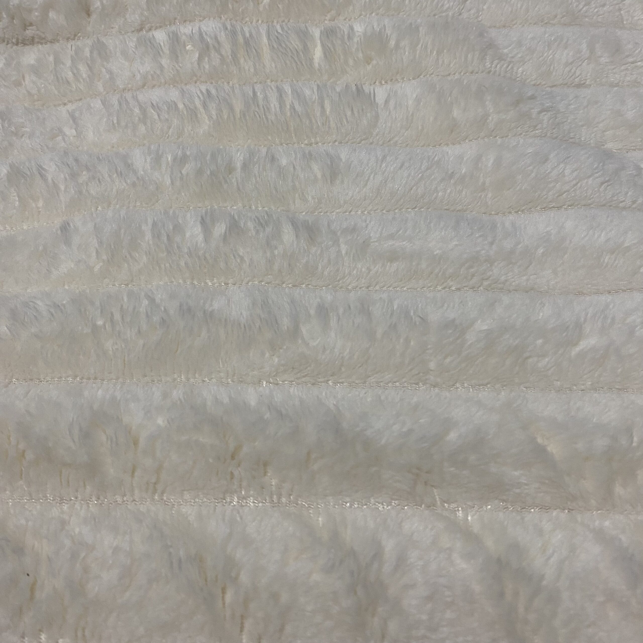patura luxury cocolino alba cadou nasi patura decorativa cuvertura de pat